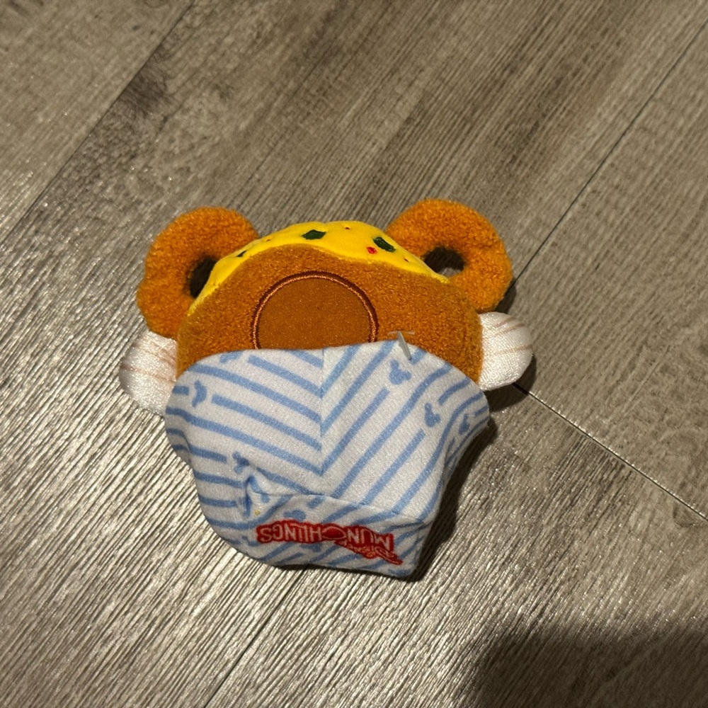 4 Disney Parks Munchlings - Monte Crisco, Creme Brûlée, Onion Ring, Avocado NEW - Picture 14 of 15